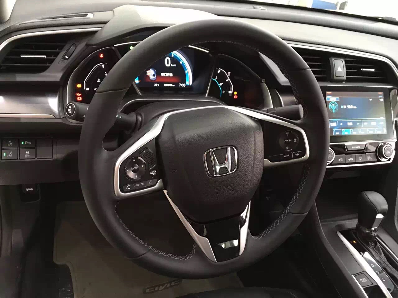 东风本田思域2019报价,东风本田思域十一代落地价