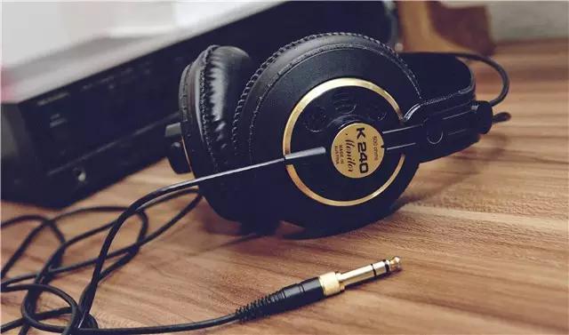 100到1万耳机对比,1百元以内最强头戴耳机