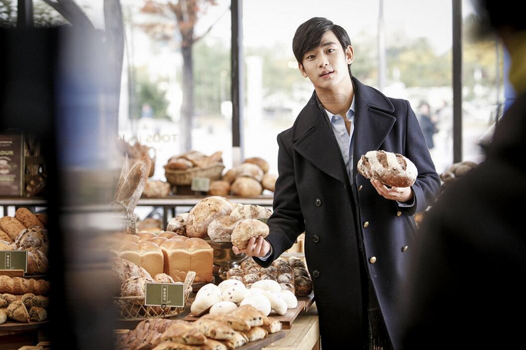 都教授代言服装,都教授北京现代广告