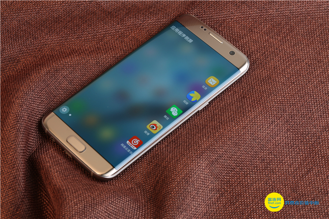 三星galaxys7edge现在用怎么样,三星galaxys7edge哪年发布的