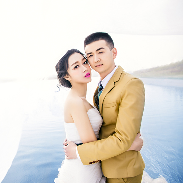 婚纱照不会摆姿势怎么办,闺蜜婚纱照怎么摆姿势