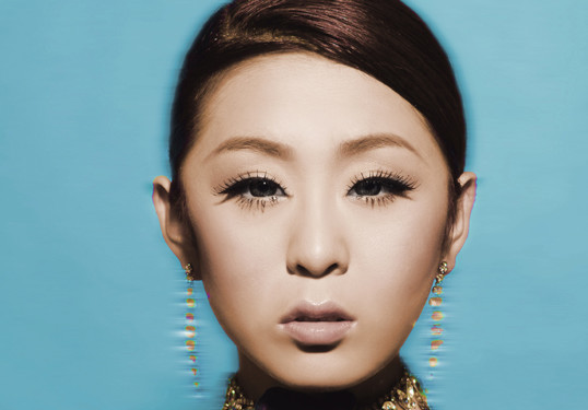 眼妆其实不难超自然放大双眼,自然眼妆无风尘感但放大眼睛