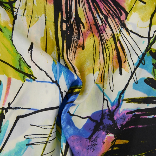 影响服装廓形的重要部位,影响服装颜色的因素