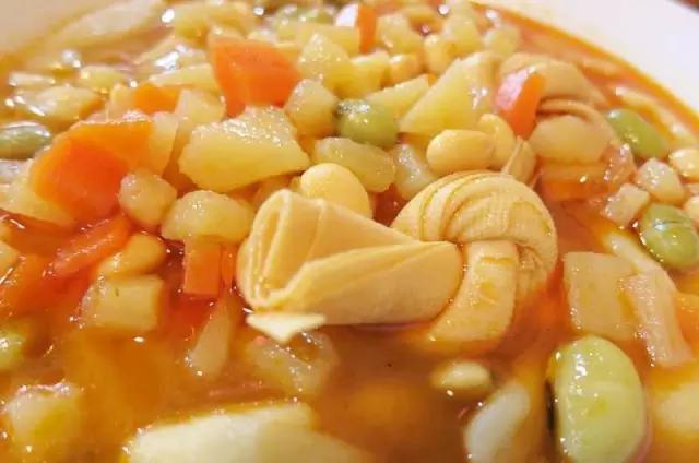 猫咪耳朵没毛,喵咪耳朵有黑色东西鼻子不通气