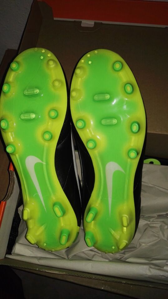 niketiempo皮尔洛,nikepremier3皮尔洛