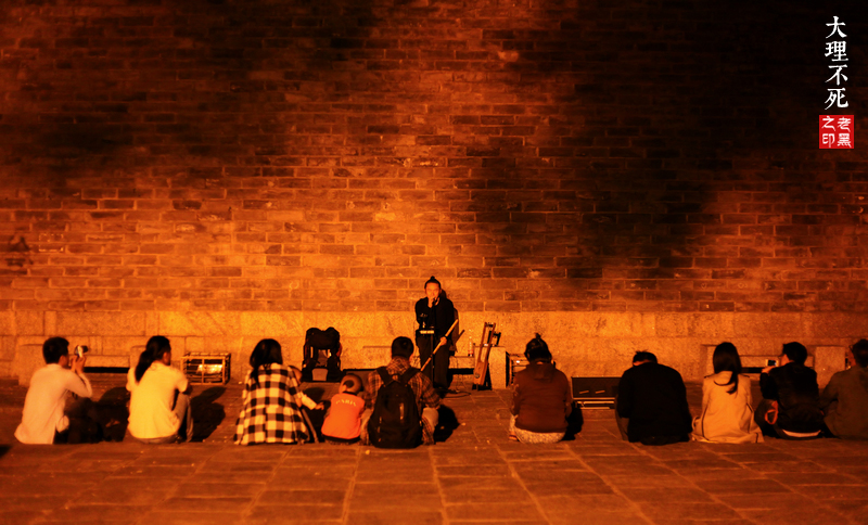 观察|大理不会死，人才会——人民路的故事