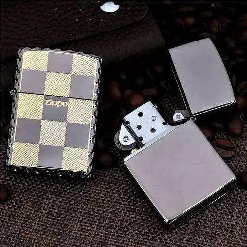 不喜欢你抽烟但是想给你惊喜,不喜欢你抽烟又想给你惊喜