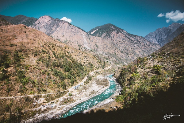 2023年中国史诗级十大徒步路线,徒步旅行路线攻略