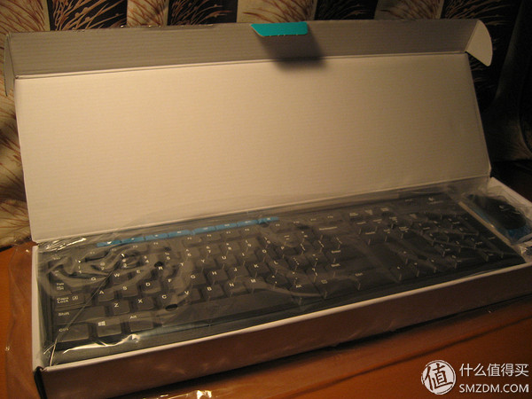 罗技mk275无线键鼠套装的使用教程,樱桃dw2300和罗技mk275