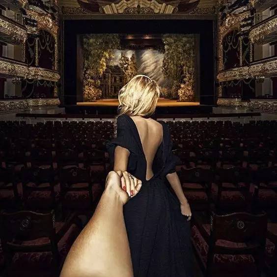 露背露肩bra,露背吊带bra穿法