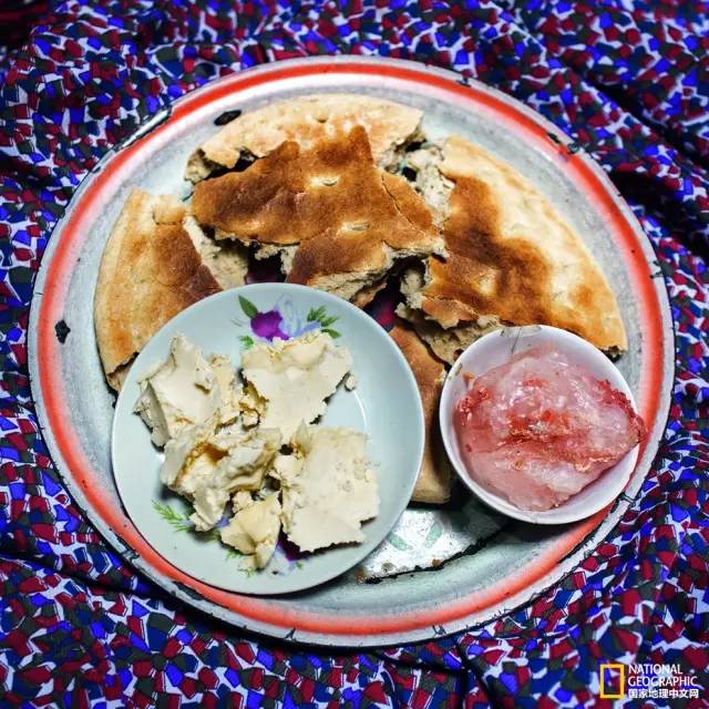 从厨房到餐桌里的美食,从市场到餐桌