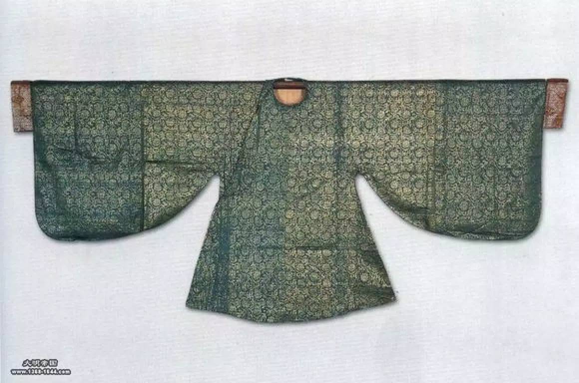 古人随身佩戴的东西,古代人没有口袋怎么办