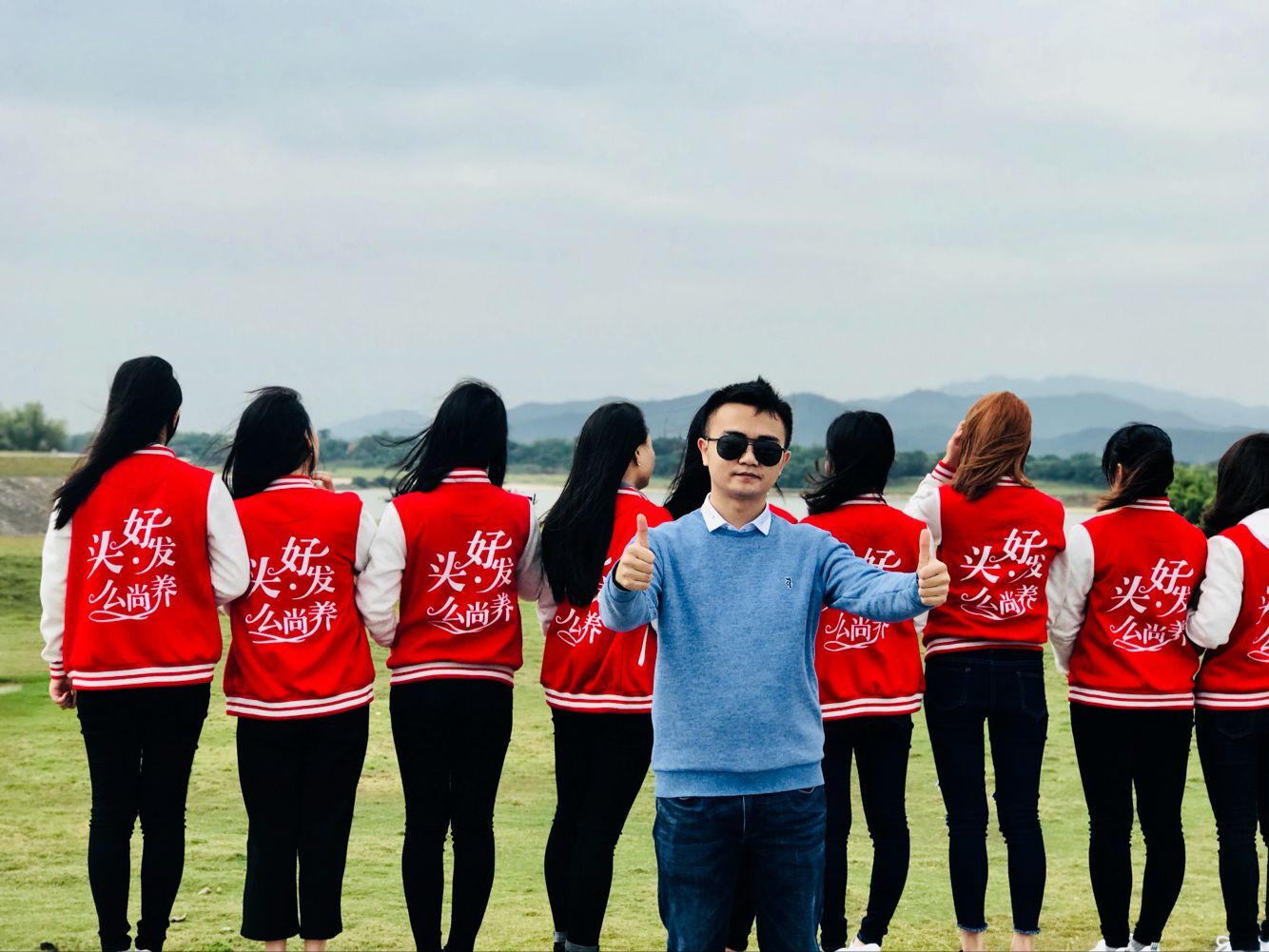 兼职微商,兼职销售一个月多少钱