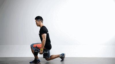 哑铃全身减脂动作,哑铃一个动作锻炼全身