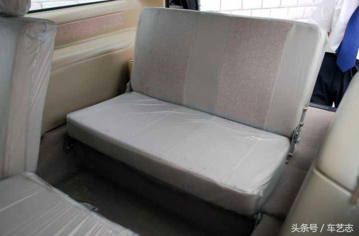领克03后排能不能全平放倒睡觉 (国产suv可以放平睡觉的车)