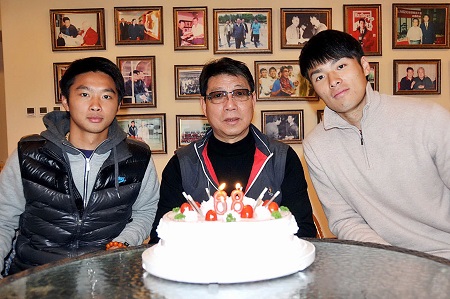 根宝上海足球队,上港球迷致敬根宝