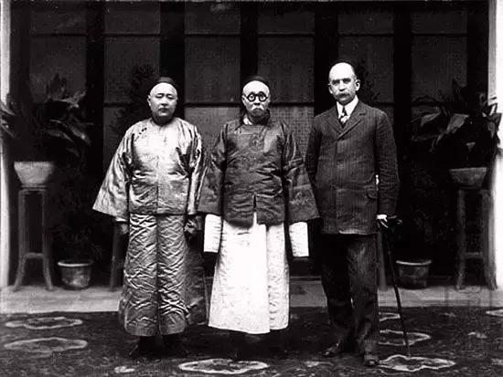 耗时40年，花费300万购置千件中华*物文**，这个美国人偏要捐给中国