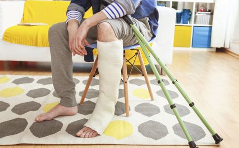 中国足球新星姜至鹏,姜至鹏简介足球运动员