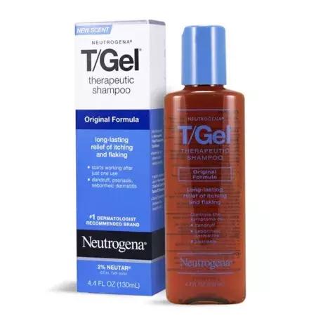 小鲜肉明星耍大牌被怒怼,当红小花因拍照张嘴被嘲