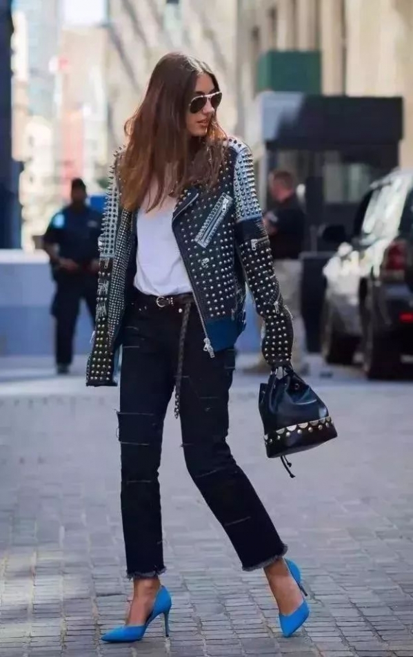 皮衣应该选贴身的好,皮衣好