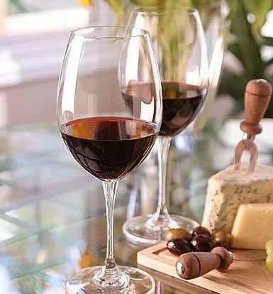 假进口葡萄酒,真正的酒知识大全