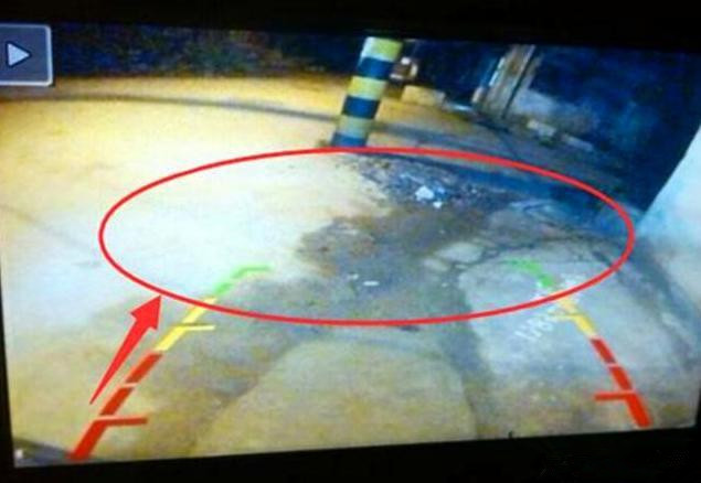 夜晚倒车的正确方法,老司机教你几招倒车方法