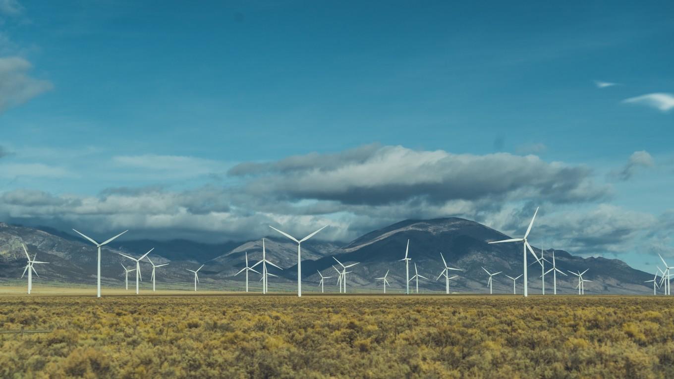 鍐呭崕杈惧窞鑻辨枃姝屾洸,鍐呭崕杈惧窞鐨勬瓕