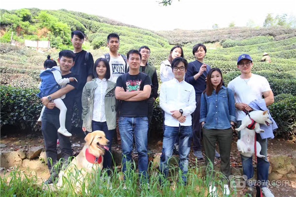 被称为“扔盔神作”，这个团队开发的VR游戏让你直面未知的恐惧