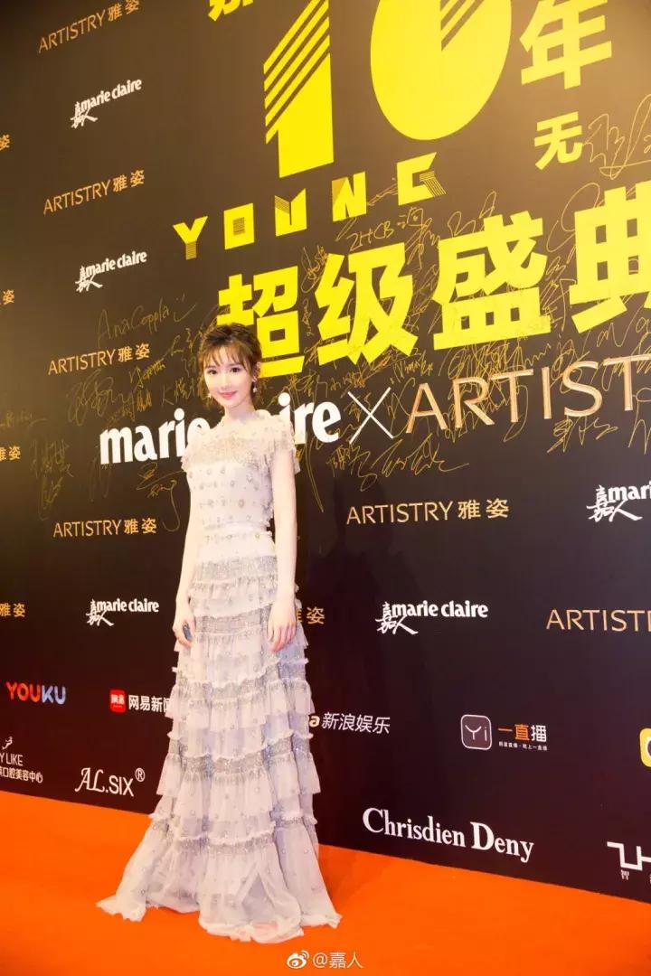 星光大赏杨幂刘亦菲唐嫣,杨幂刘亦菲同框图片