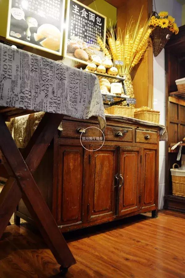 银川哪里有正宗老面包,银川24小时面包店