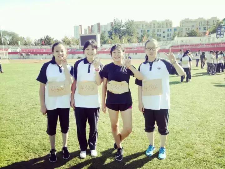 各个学校校服款式,今年学校最流行的校服