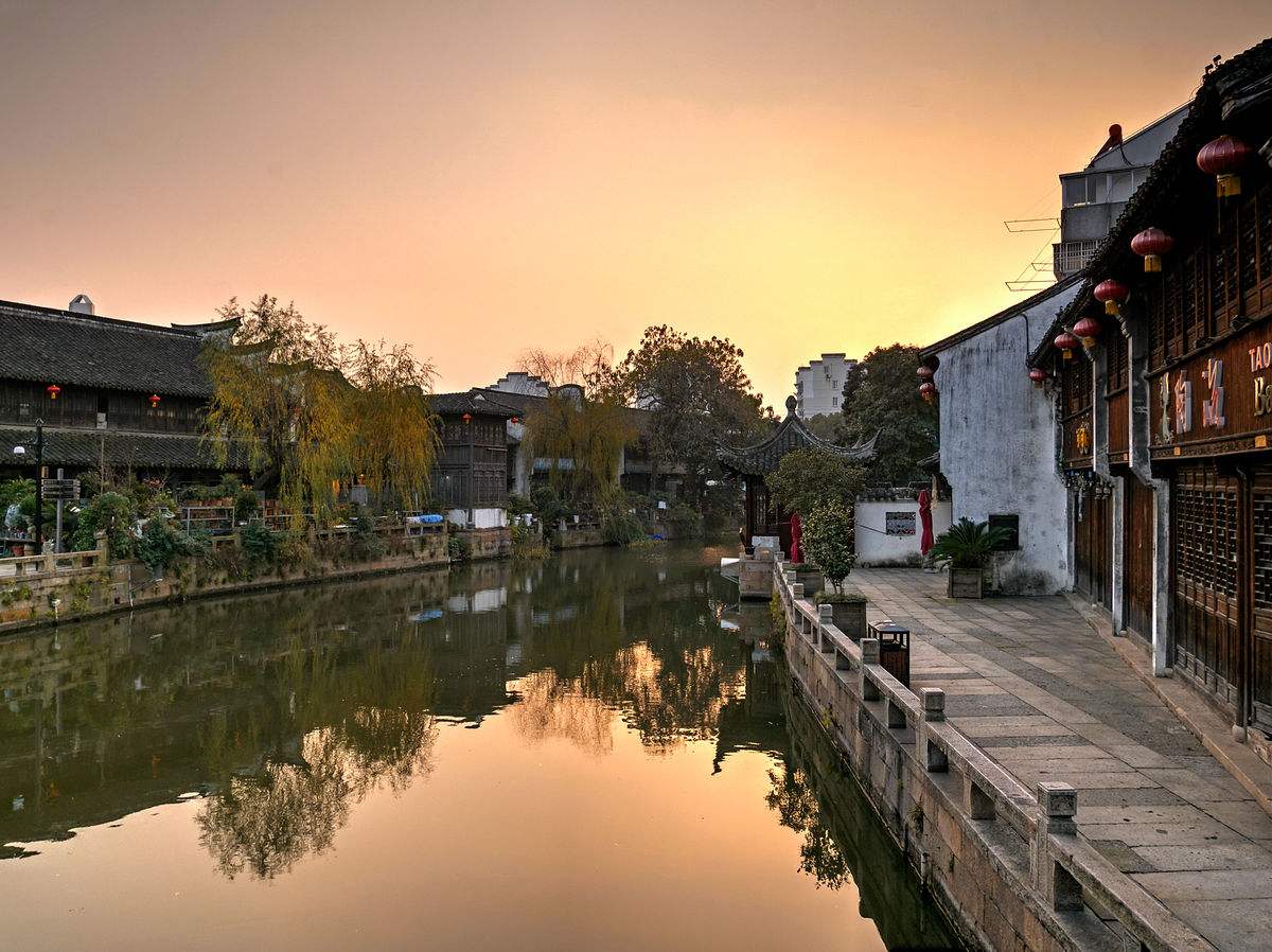 鏈堟渤鍙ら晣,娓哥帺鏈堟渤鍙ら晣