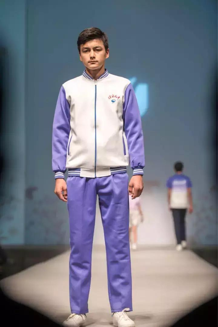 各个学校校服款式,今年学校最流行的校服