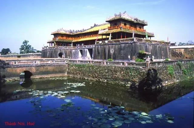 云南河口与越南仅相隔一条河流,云南河口和越南老街差距大吗