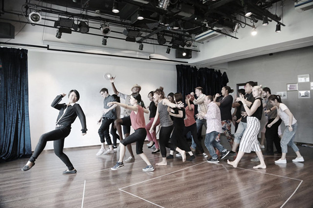 卓美招聘美容师,卓美招工