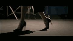 心疼！*疆新**妹子身上的这个痛，光看着就想上去抱抱！