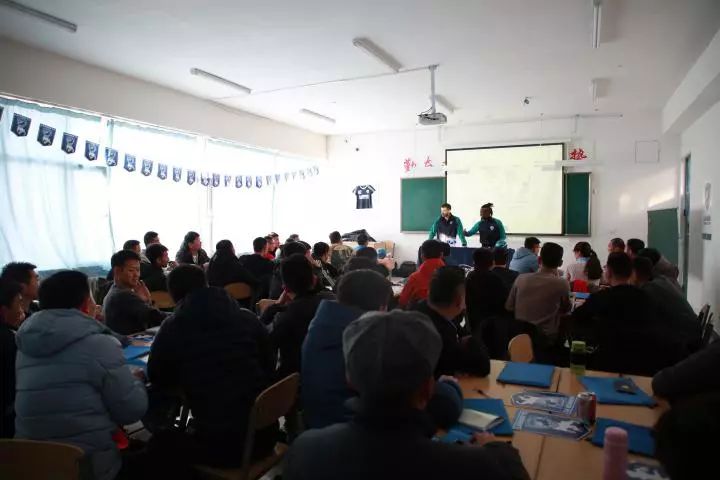 鄂尔多斯幼儿足球,幼儿园足球开课