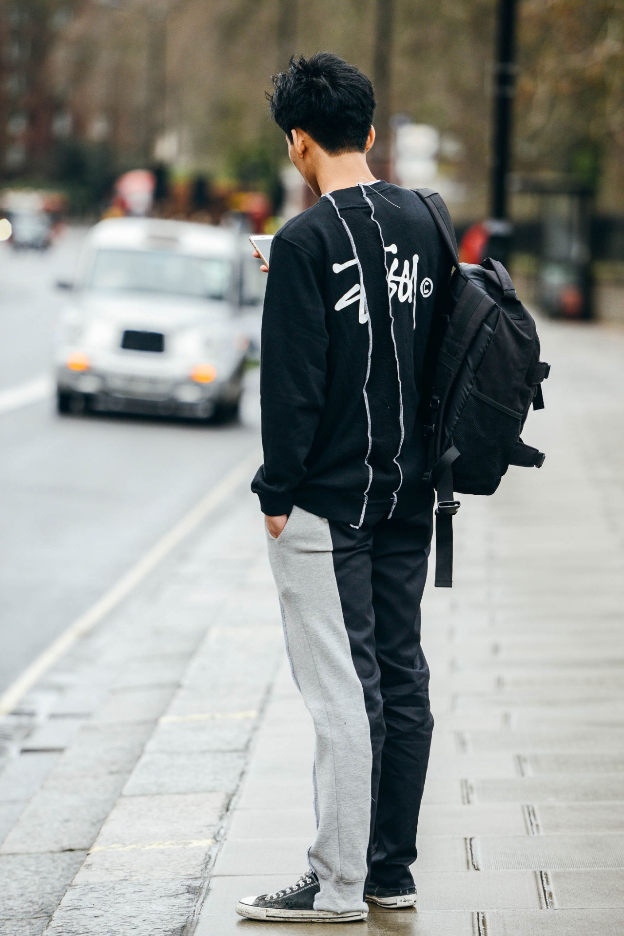 好看能穿不臃肿的双肩包男潮,防水双肩背包时髦又实用