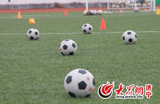 曲阜市时庄大庙小学,曲阜市时庄大庙小学足球队