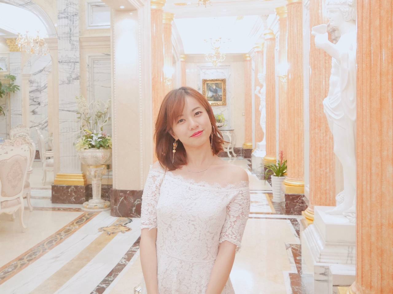 好看且质量好的连衣裙,这三款连衣裙能从秋美到冬