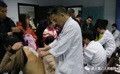 「三九贴来袭」这个冬天不太冷！二院康复科三九贴明天开始，您约了么~