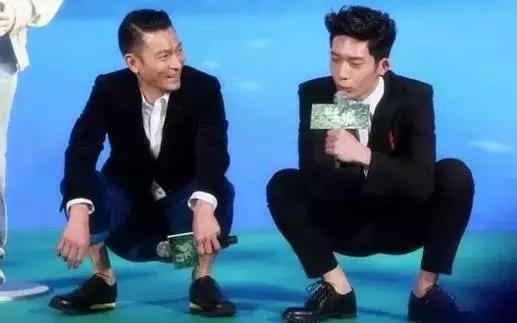 装修用马桶还是蹲坑好,公卫装马桶还是蹲坑好