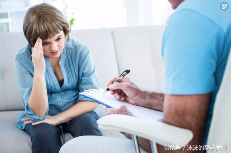 孕妇疼的时候肚子里的宝宝在干嘛,孕妈妈腹中的胎儿