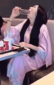 不精致女生必须交税，应该写入基本法！