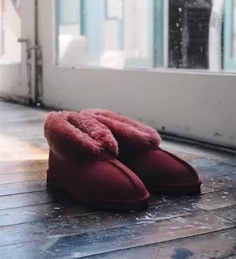 比ugg还早的雪地靴品牌,除了ugg还有什么好穿的鞋