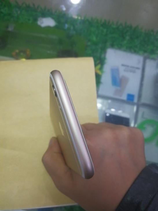 两千元收的iPhone6s64GB,关键还有两百多天在保,很划算?