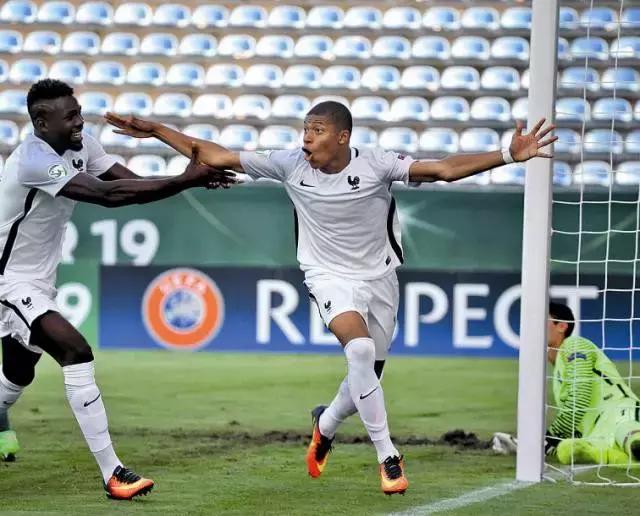 17-18欧冠皇马vs巴黎姆巴佩,2013欧冠皇马vs多特次回合