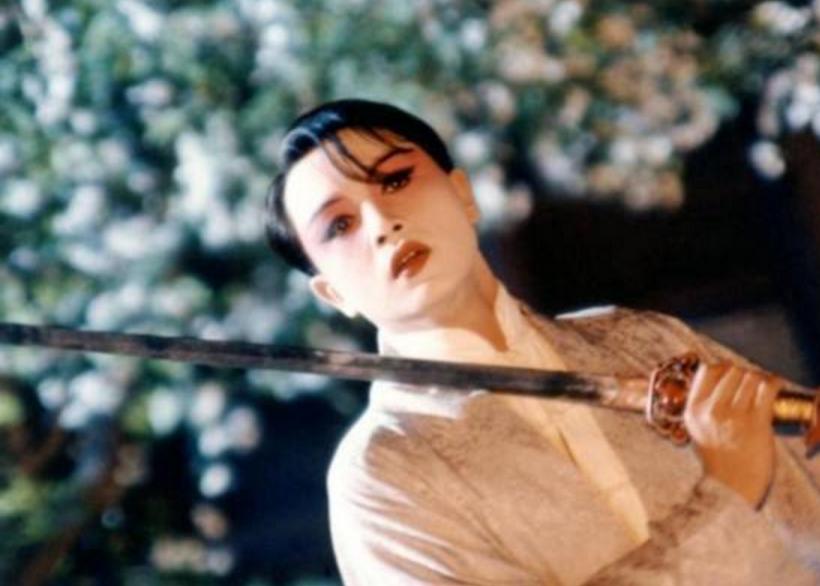 张国荣巅峰时期的唱歌 (张国荣最早是靠唱歌红还是演戏火)