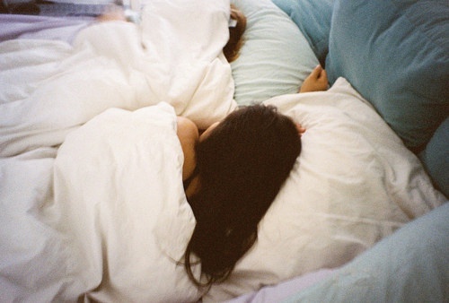 赖床是一种技术下一句,赖床是一种本能