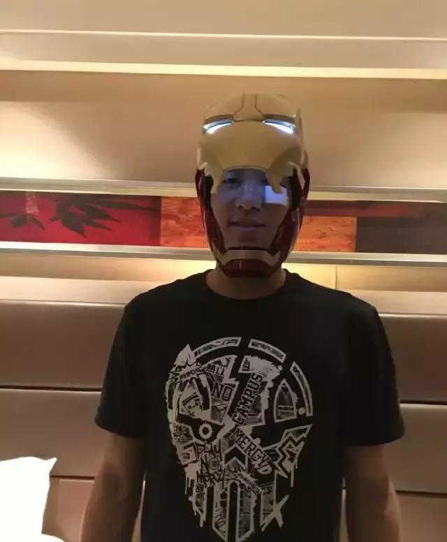 勒布朗詹姆斯在湖人有总冠军吗,湖人离冠军近吗